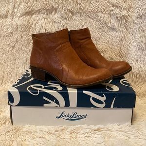 Extremely comfortable lucky brand booties